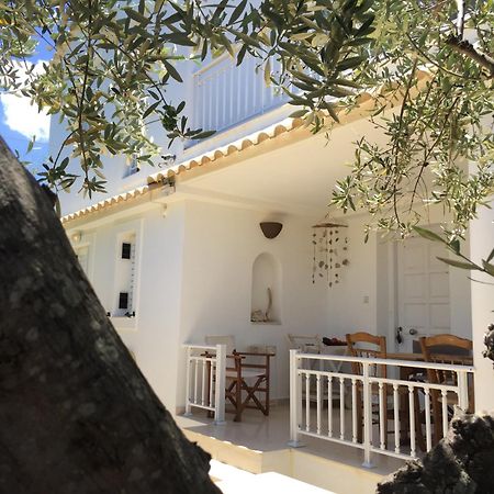 Top Holiday Home Private Pool By The Sea With Private Garden For Private Use Koróni المظهر الخارجي الصورة