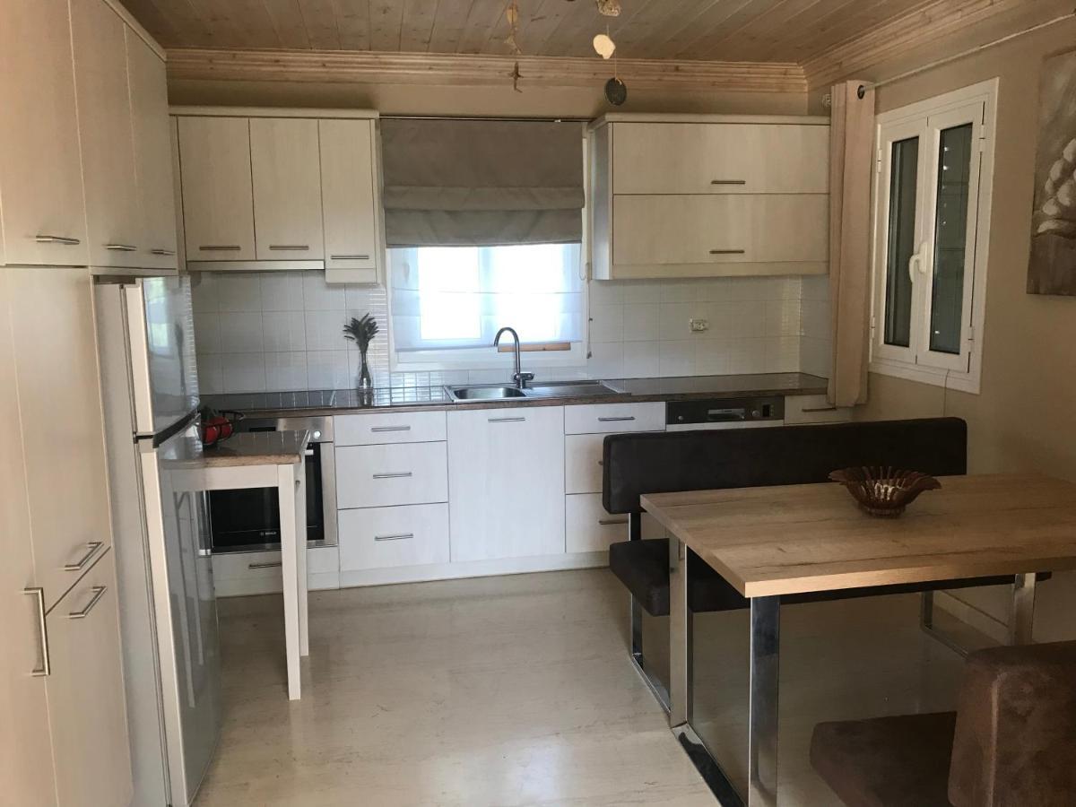Top Holiday Home Private Pool By The Sea With Private Garden For Private Use Koróni المظهر الخارجي الصورة