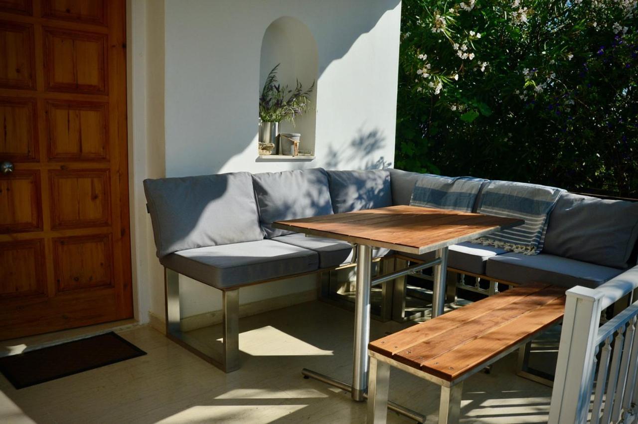 Top Holiday Home Private Pool By The Sea With Private Garden For Private Use Koróni المظهر الخارجي الصورة